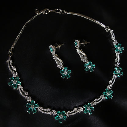 Green Ivy Necklace Set